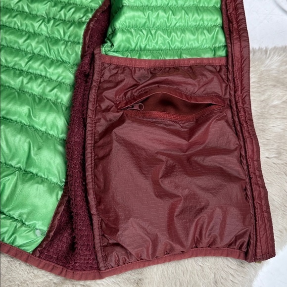 Cotopaxi Fuego LT Down Puffer Jacket Brick 950 Fill Goose Down Polartec Small - Picture 12 of 16